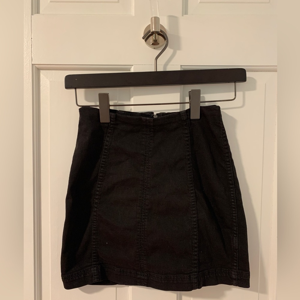 Free People Modern Femme Black Denim Mini Skirt SIZE: 0